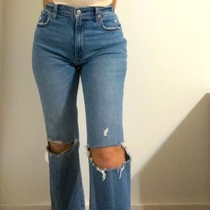 Abercrombie & Fitch Ultra High Rise Ankle Straight Jean - 4S